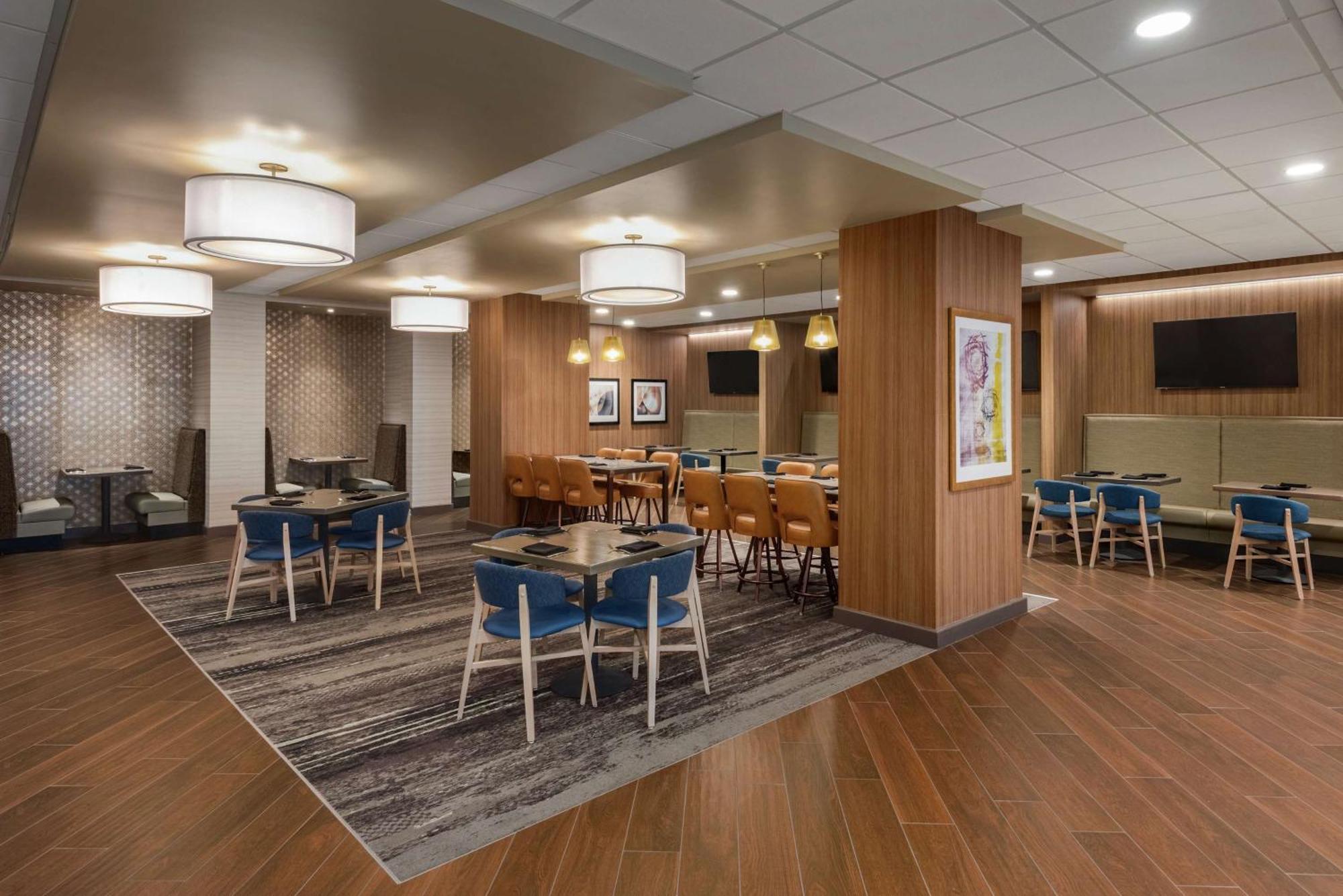 Doubletree By Hilton St. Paul, Mn Hotell Saint Paul Exteriör bild