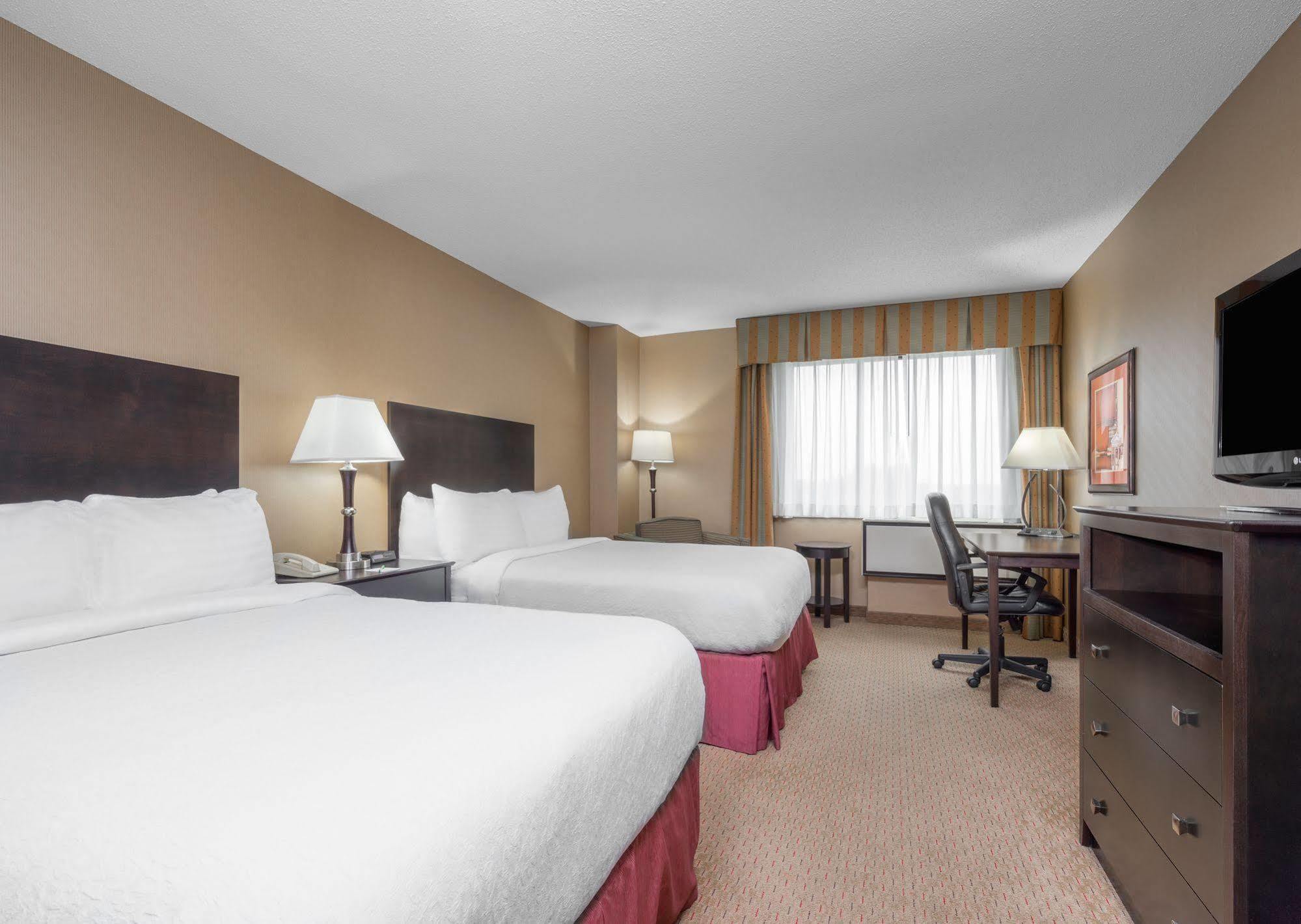Doubletree By Hilton St. Paul, Mn Hotell Saint Paul Exteriör bild